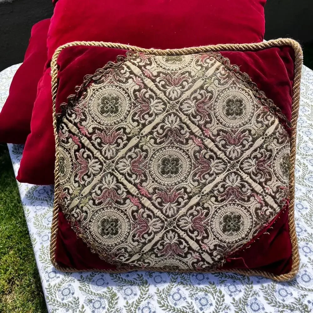 Vintage 1970s embroidered velvet pillow tapestry